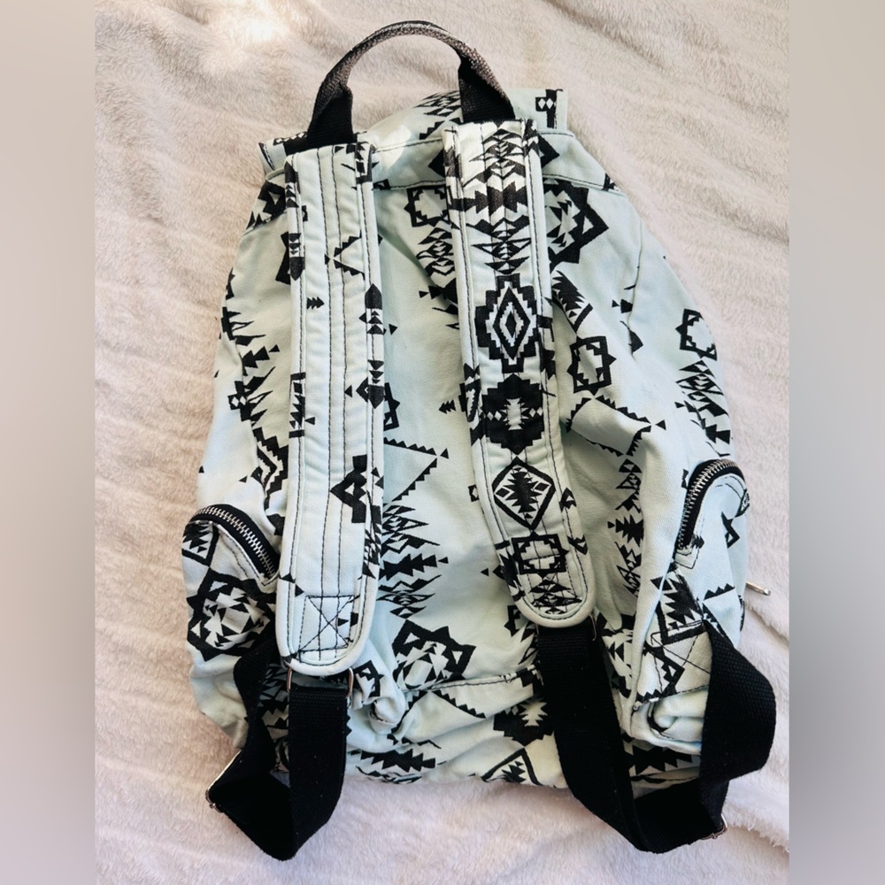 PINK Aztec Pattern Backpack - Picture 2 of 4